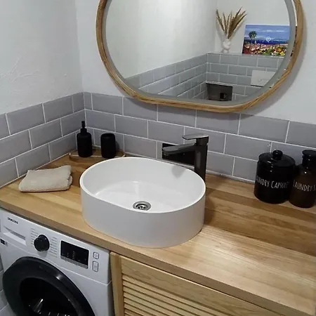 Vinor בית נופש וולוסיאנקה