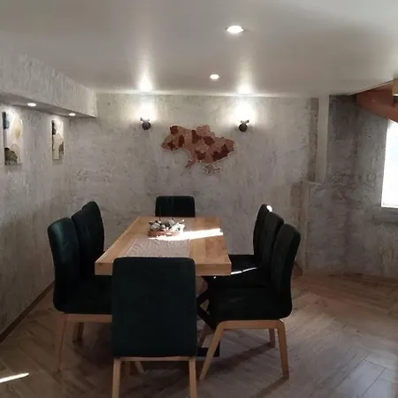 Vinor בית נופש *